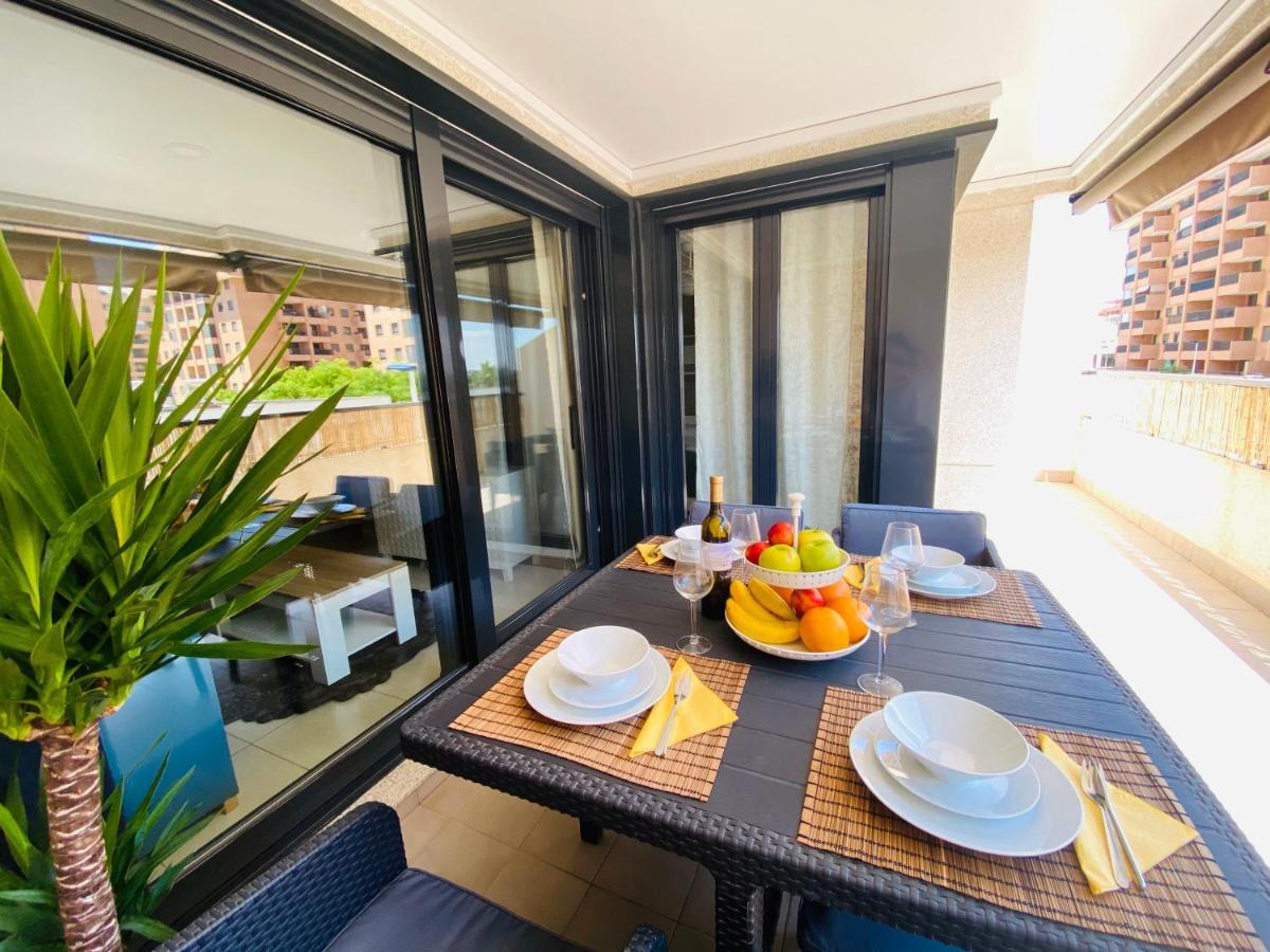 M & B Beach Apartment Valência Exterior foto
