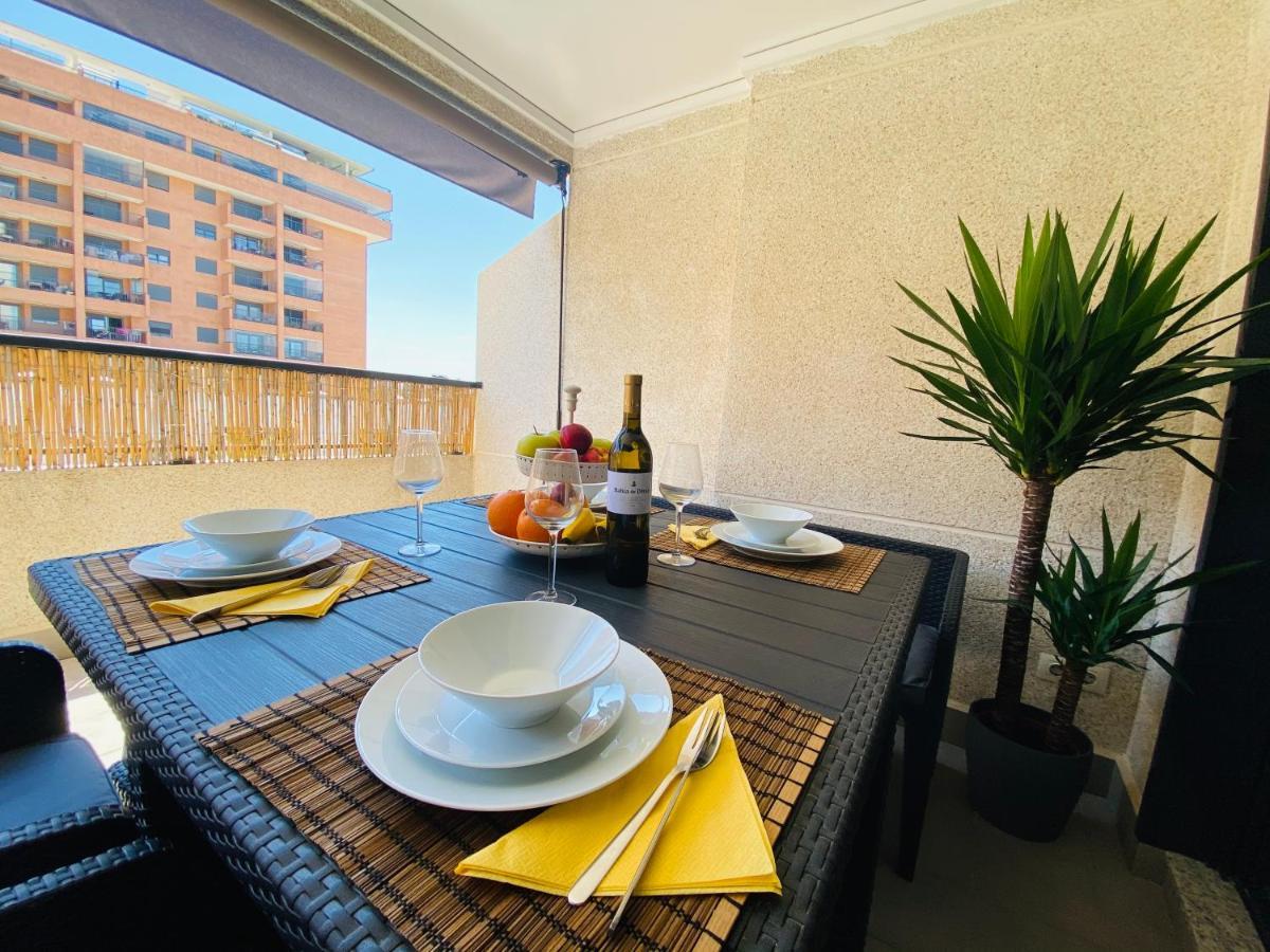 M & B Beach Apartment Valência Exterior foto
